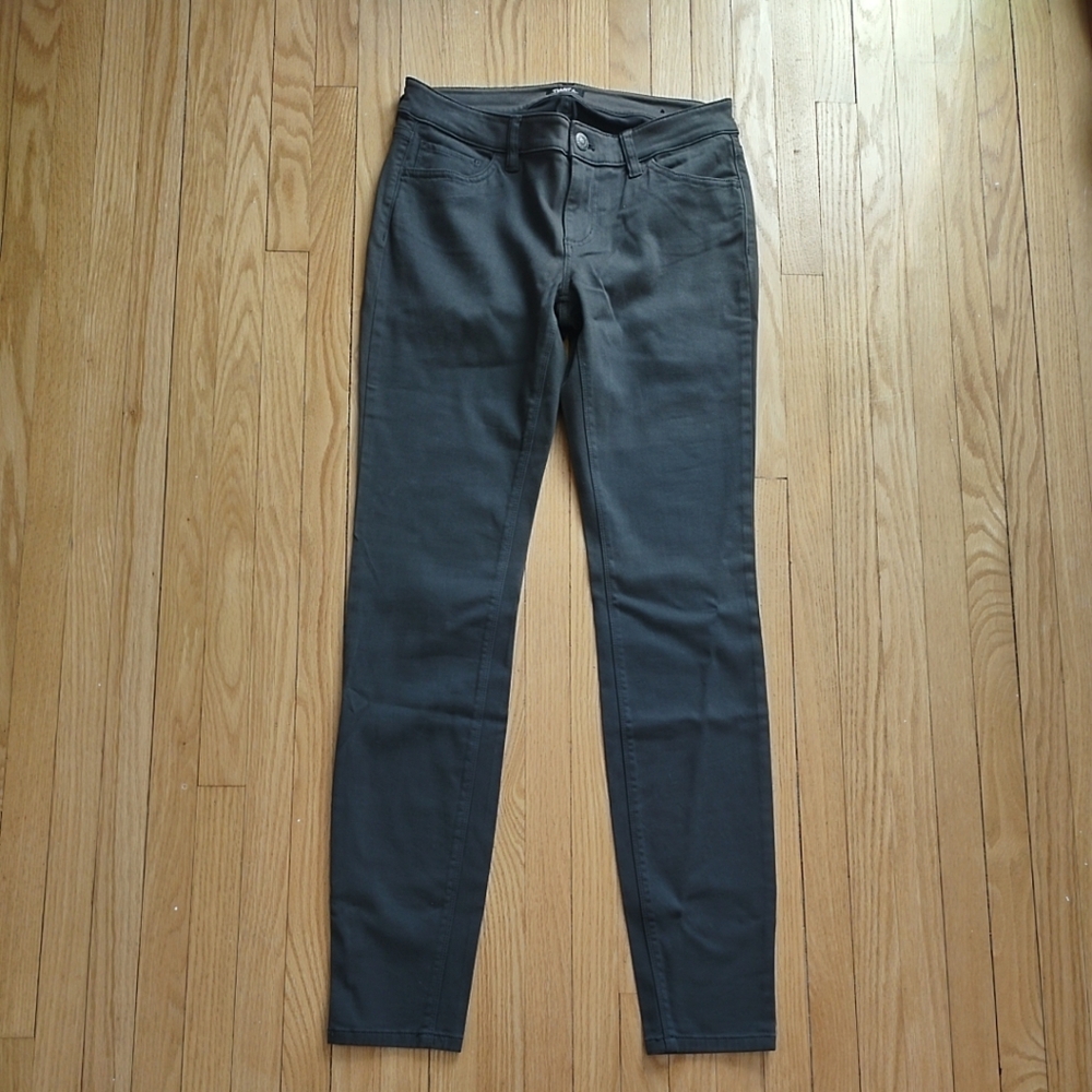 TNA Dark Green Skinny Pants. Size 4